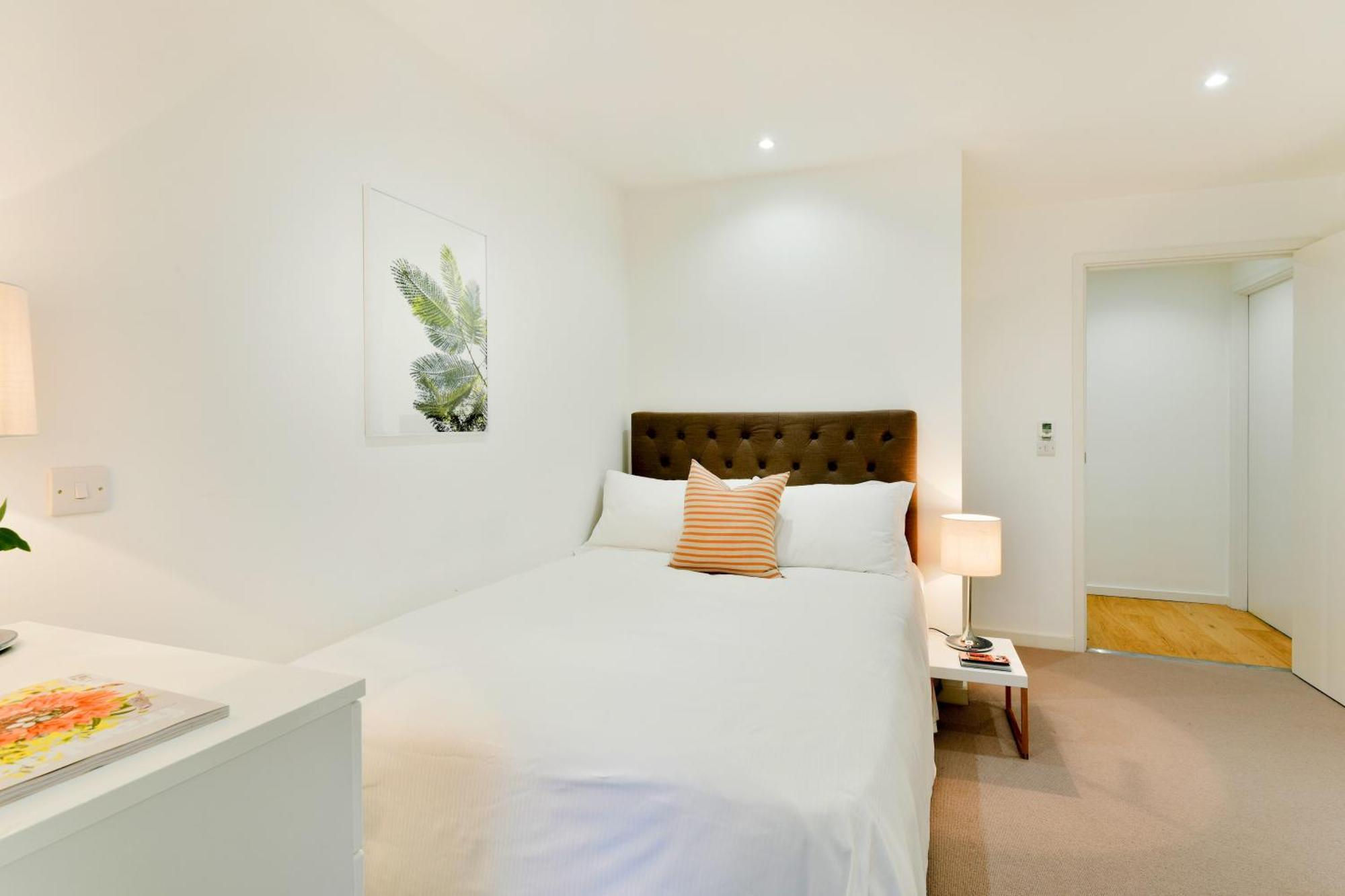 Madison Hill - Clapham South 1 - Two Bedroom Flat Лондон Екстер'єр фото